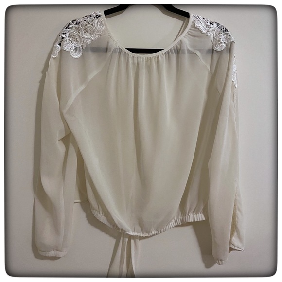 Lace Blouse - Picture 3 of 7